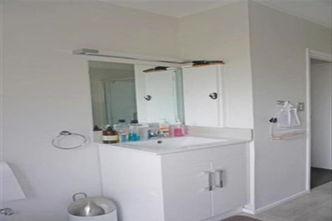 Photo of property in 4/42 Regent Street, Papatoetoe, Auckland, 2025