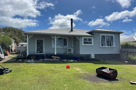 Photo of property in 6 High Street, Hawera, 4610