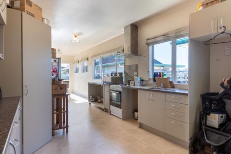 Photo of property in 45 Christian Street, Dannevirke, 4930