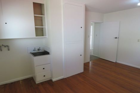 Photo of property in 2/9 Wadeley Road, Ilam, Christchurch, 8041