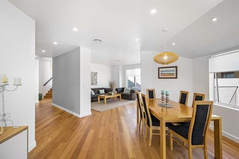Photo of property in 208 Vipond Road, Stanmore Bay, Whangaparaoa, 0932