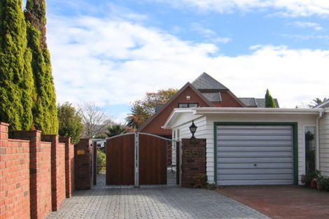 Photo of property in 55a Ludlam Crescent, Woburn, Lower Hutt, 5010