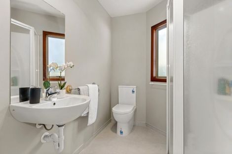 Photo of property in 14 Bell Common Close, Bethlehem, Tauranga, 3110