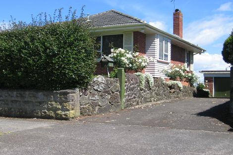 Photo of property in 41 Hillcrest Road, Papatoetoe, Auckland, 2025