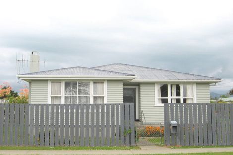 Photo of property in 122 Richard Street, Opotiki, 3122