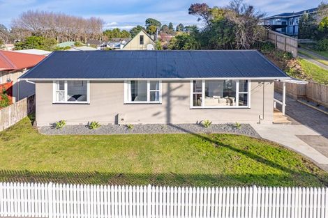 Photo of property in 32 Broadhead Avenue, Tawhero, Whanganui, 4501