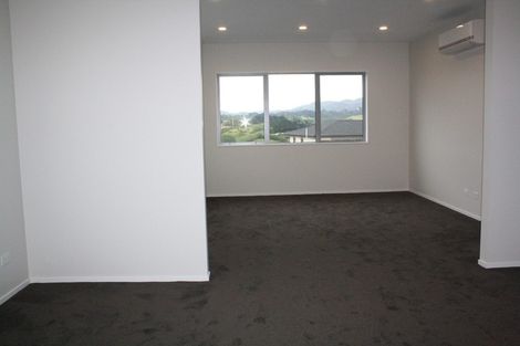 Photo of property in 81 San Valentino Drive, Henderson, Auckland, 0612