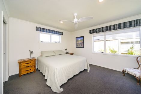 Photo of property in 39 James Line, Kelvin Grove, Palmerston North, 4414