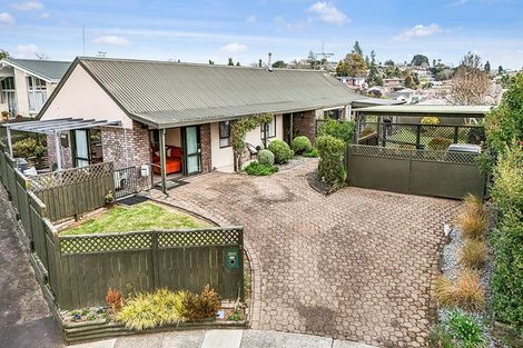 Photo of property in 21 Leyton Place, Nawton, Hamilton, 3200