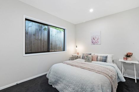 Photo of property in 40a Leo Street, Glen Eden, Auckland, 0602