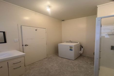 Photo of property in 2 Foyle Street, Island Bay, Wellington, 6023