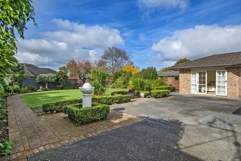 Photo of property in 14 Chatsfield Place, Te Kamo, Whangarei, 0112