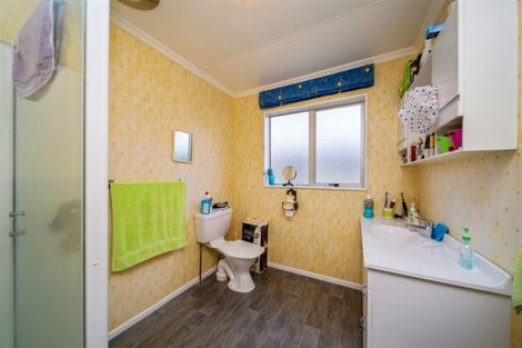 Photo of property in 2 Campbell Street, Hawera, 4610