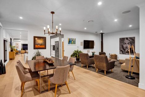 Photo of property in 561 Frankley Road, Hurworth, New Plymouth, 4371