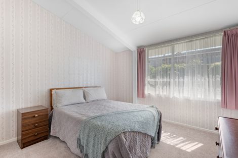 Photo of property in 29 Estuary Crescent, Fairfield, Dunedin, 9018