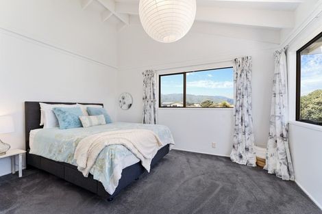 Photo of property in 106 Field Way, Waikanae Beach, Waikanae, 5036