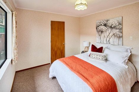 Photo of property in 27a Guthrie Street, Waterloo, Lower Hutt, 5011