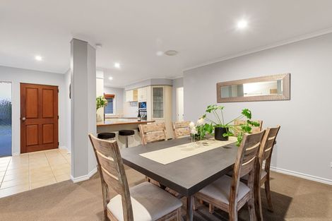 Photo of property in 4 Kestrel Avenue, Welcome Bay, Tauranga, 3112