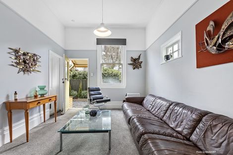 Photo of property in 78 Tinakori Road, Thorndon, Wellington, 6011