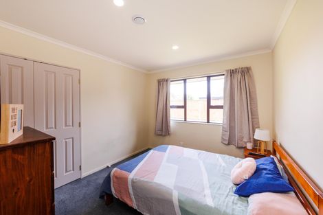 Photo of property in 14 Woodgate Court, Fitzherbert, Palmerston North, 4410