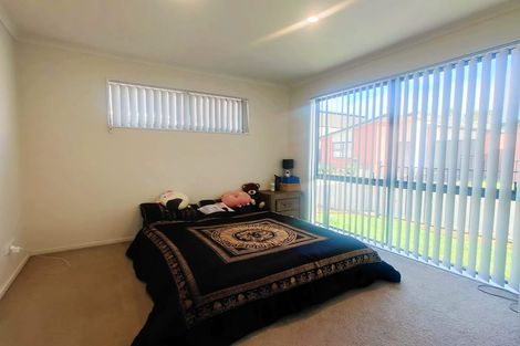 Photo of property in 6 Duin Lane, Wiri, Auckland, 2104