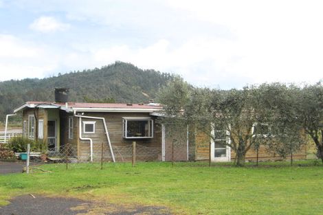 Photo of property in 26 Daphne Road, Tairua, 3508