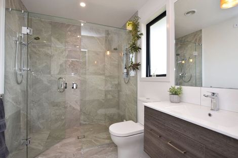 Photo of property in 18 Pegasus Place, Seaward Bush, Invercargill, 9812