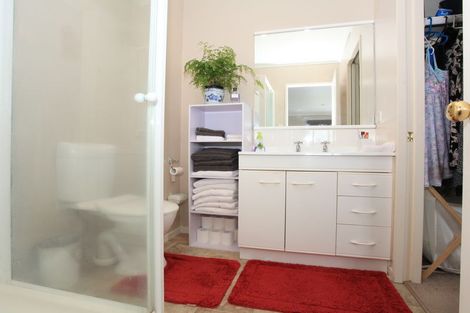 Photo of property in 1/1161 Victoria Street, Whitiora, Hamilton, 3200