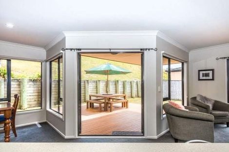 Photo of property in 54 Aotea Drive, Aotea, Porirua, 5024