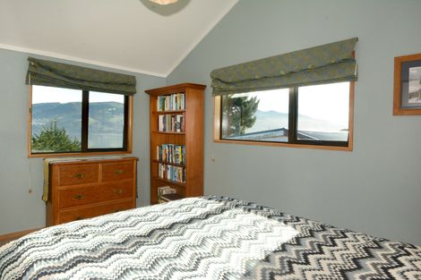 Photo of property in 15 Mclelland Street, Macandrew Bay, Dunedin, 9014