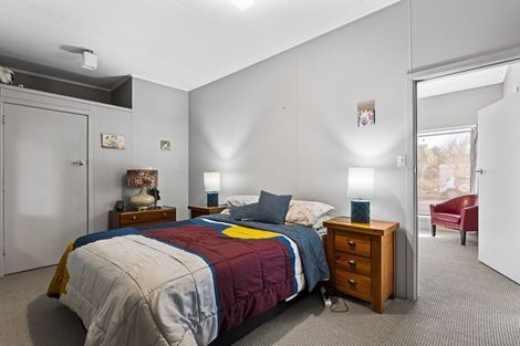 Photo of property in 129 Bridge Street, Eltham, 4322