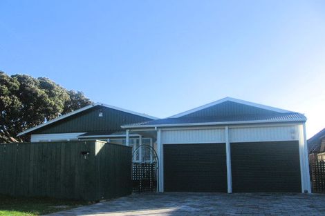 Photo of property in 1 Kauri Street, Woburn, Lower Hutt, 5011