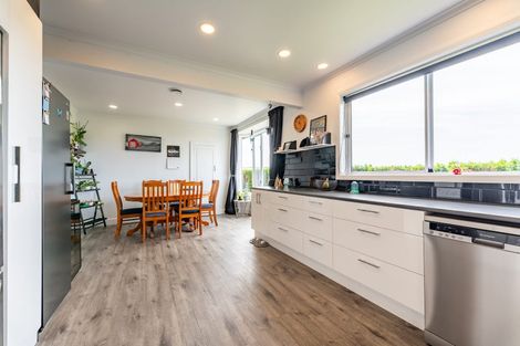 Photo of property in 8 Arowhenua Station Road, Kerrytown, Timaru, 7973