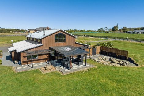 Photo of property in 17 Sarona Park Drive, Omanawa, Tauranga, 3171