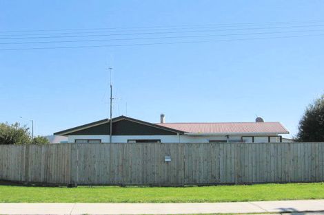 Photo of property in 32 Cook Drive, Whitianga, 3510