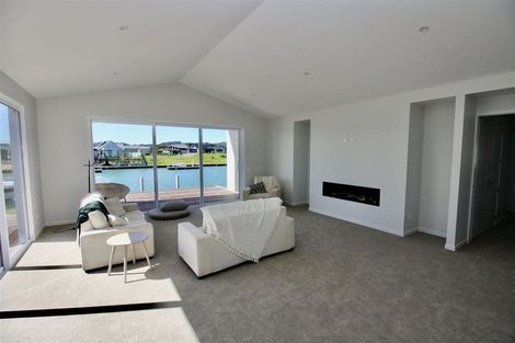 Photo of property in 15 Awatea Drive, Whitianga, 3510