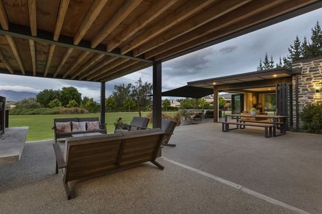 Photo of property in 137 Bannockburn Road, Cromwell, 9384