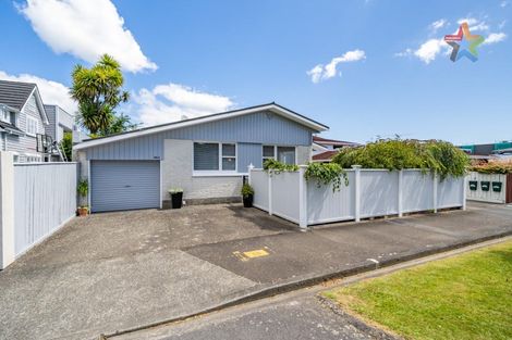 Photo of property in 48a Queens Grove, Hutt Central, Lower Hutt, 5010