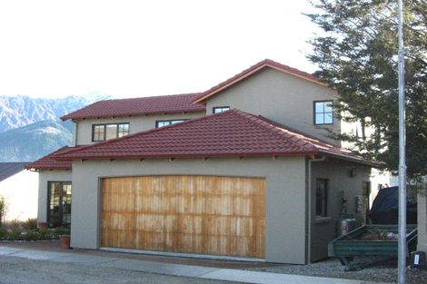 Photo of property in 62 Oregon Drive, Kelvin Heights, Queenstown, 9300