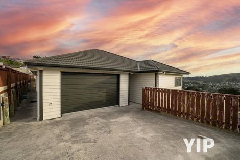 Photo of property in 7a Trinidad Crescent, Grenada Village, Wellington, 6037