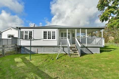 Photo of property in 1 Mary Keane Lane, Parakai, 0830