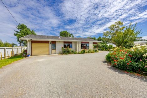 Photo of property in 25 Charlotte Street, Takapau, 4203