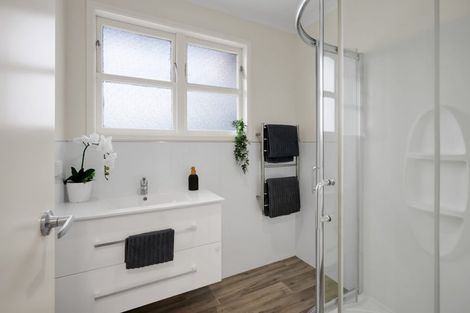 Photo of property in 352 Manutahi Road, Lepperton, New Plymouth, 4373