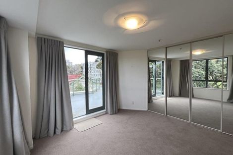 Photo of property in 12/80 Salamanca Road, Kelburn, Wellington, 6012