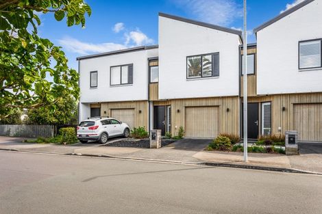 Photo of property in 98 Buckley Avenue, Hobsonville, Auckland, 0616