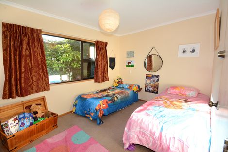 Photo of property in 15 Mclelland Street, Macandrew Bay, Dunedin, 9014