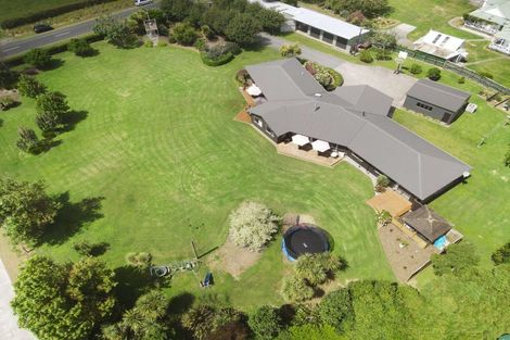 Photo of property in 126 Wortley Road, Lepperton, New Plymouth, 4373