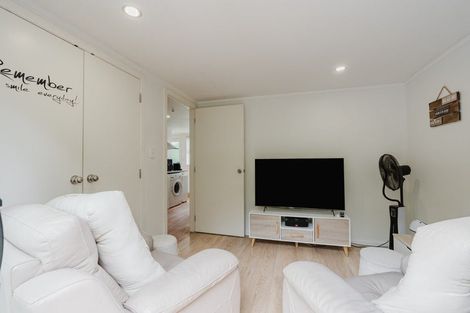 Photo of property in 30 Barrie Crescent, Silverdale, Hamilton, 3216