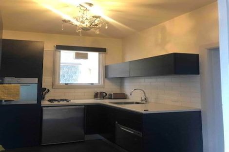 Photo of property in 127 Saint Aubyn Street, New Plymouth, 4310