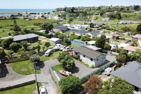 Photo of property in 48 Spencer Avenue, Maketu, Te Puke, 3189